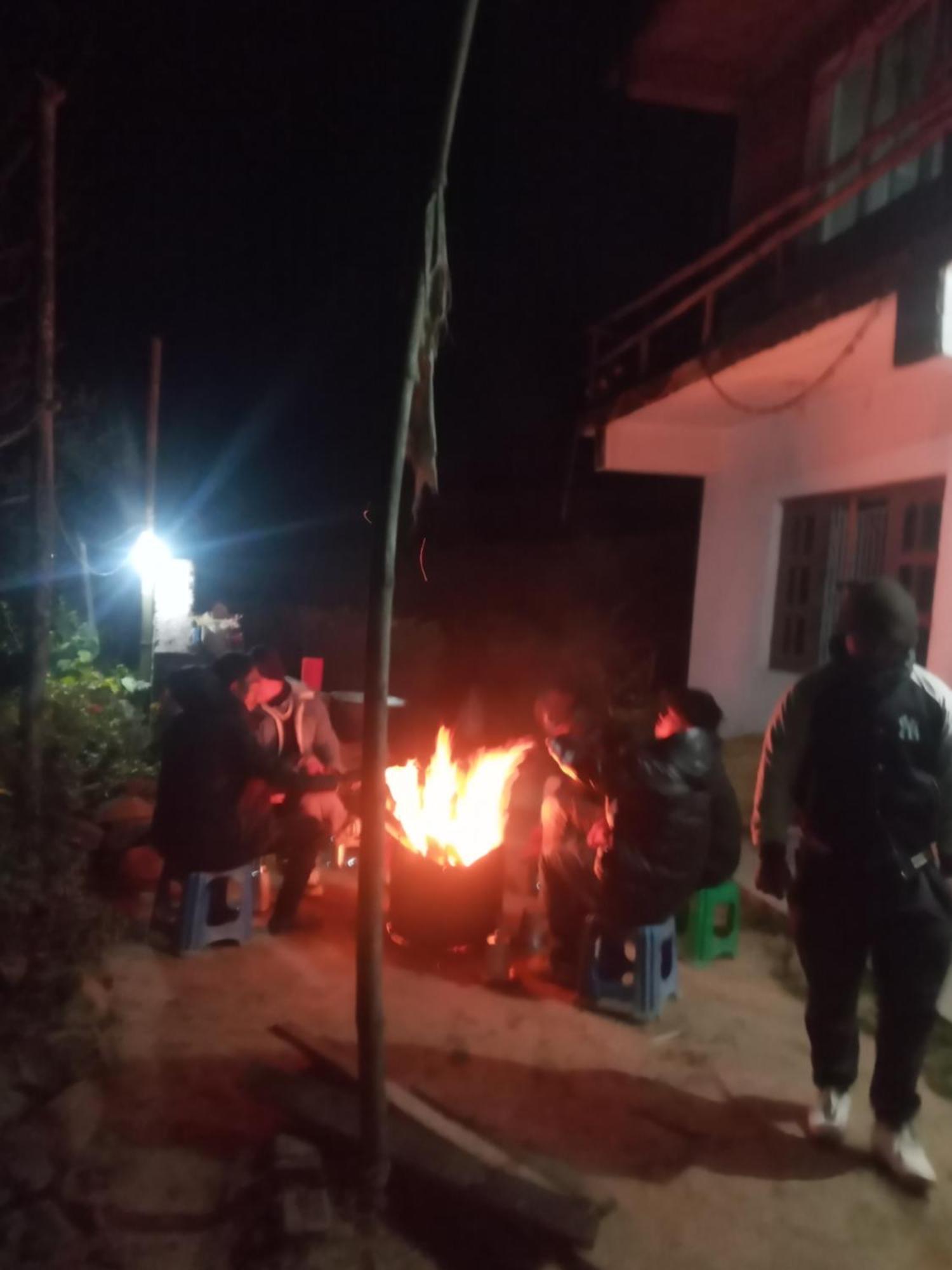 Unique Point Home Stay Nagarkot Extérieur photo