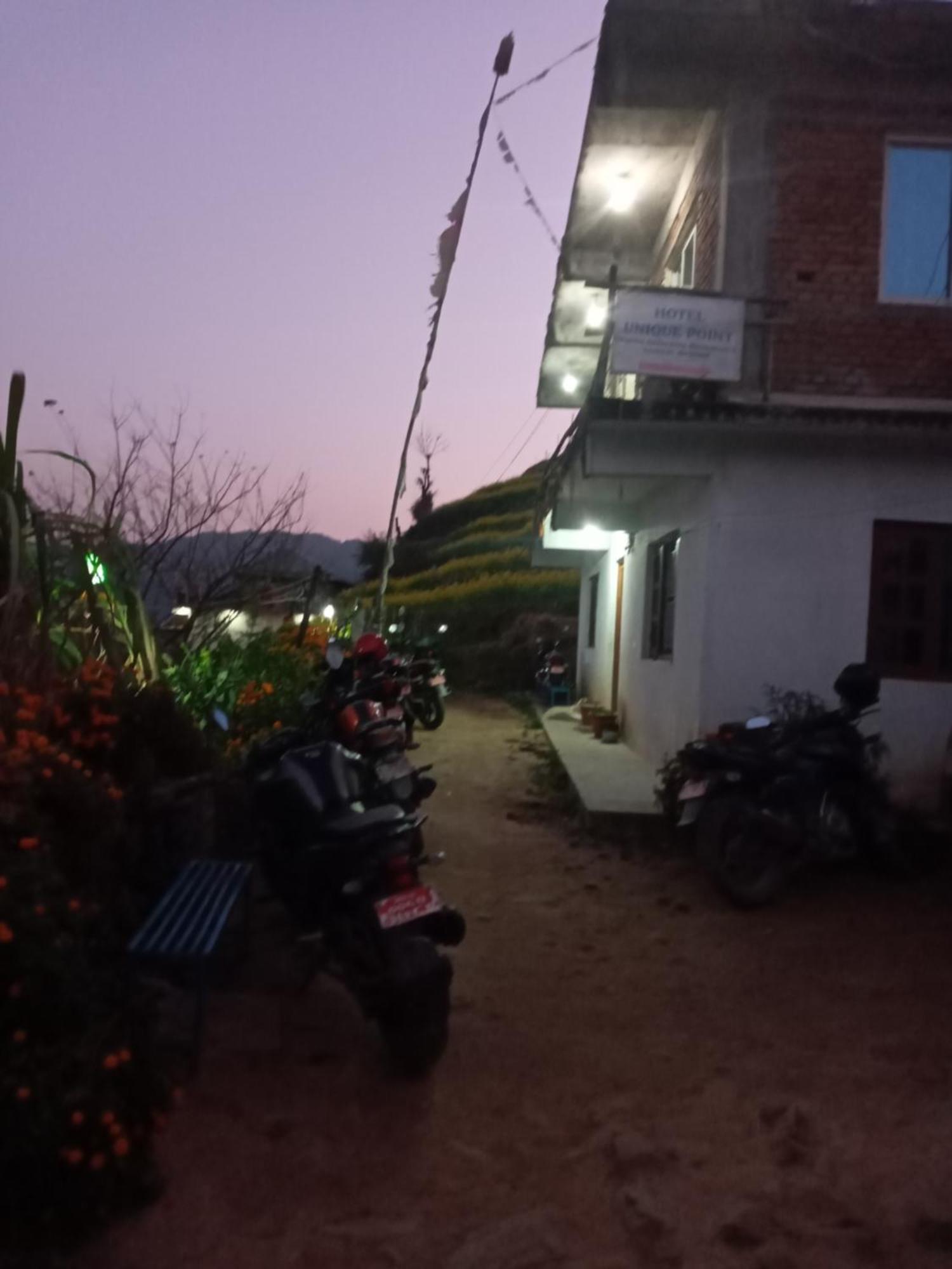 Unique Point Home Stay Nagarkot Extérieur photo