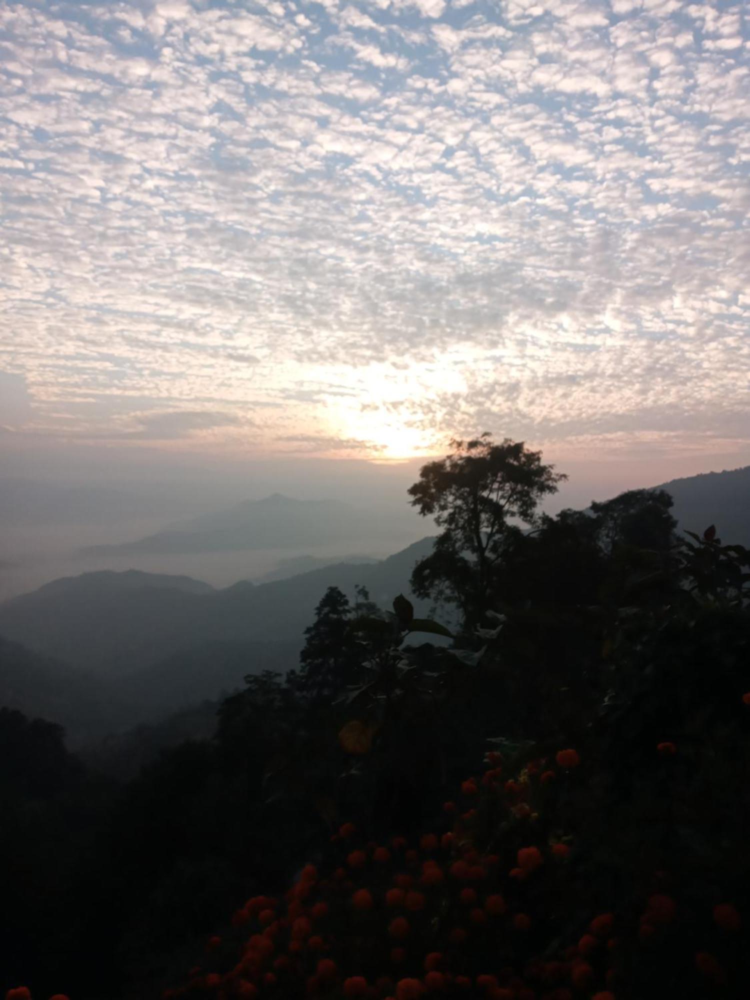 Unique Point Home Stay Nagarkot Extérieur photo